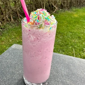 Jordbær milkshake
